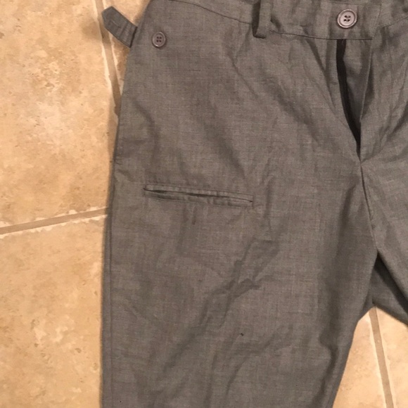 Gramercy plain front shorts Bermuda style - Picture 2 of 7